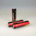 3 x Li-Ionen Trustfire 900 mAh